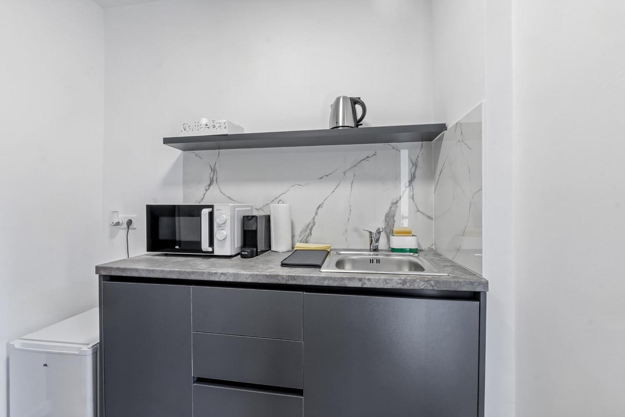 Double Room Private Bathroom